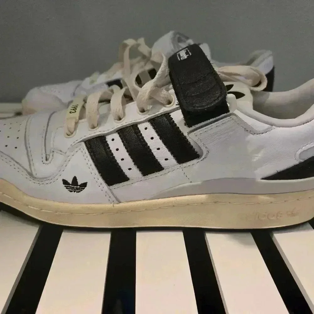 ADIDAS ORIGINALS FORUM LOW Forever True White/core black Y2K